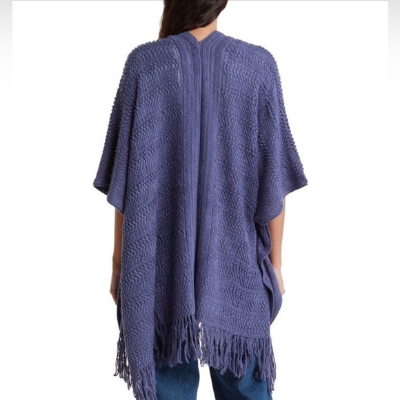 Vince Camuto Indigo Blue Textured Knit Kimono Topper Fringe Hem Boho Chic Wrap - Picture 2 of 13